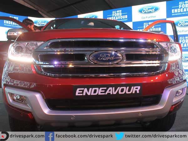 Live Pics from grand launching of Ford Endeavour 