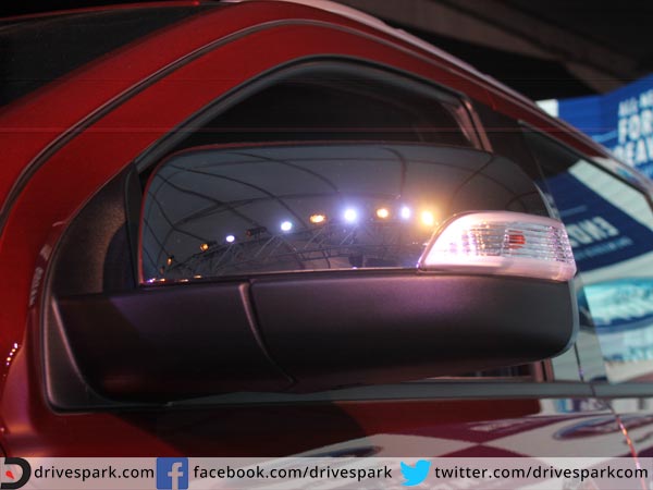 Live Pics from grand launching of Ford Endeavour 