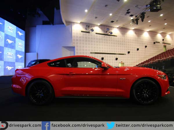 तस्वीरों में देखें फोर्ड इंडिया की सबसे लोकप्रिय कार मस्टैंग