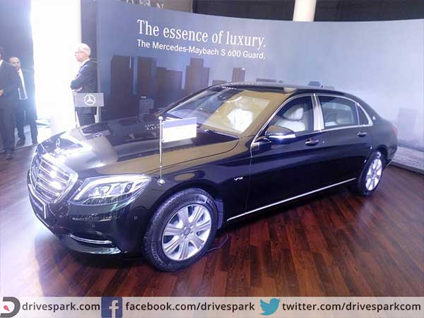मर्सिडीज मेबैक एस600 गार्ड : 