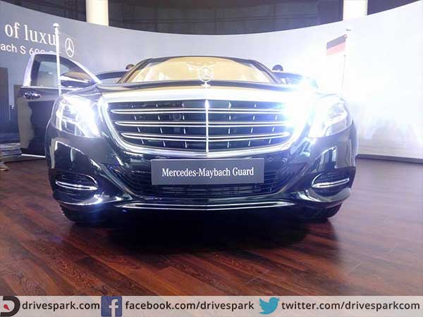 मर्सिडीज मेबैक एस600 गार्ड : 