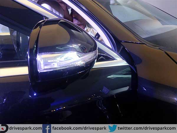 मर्सिडीज मेबैक एस600 गार्ड : 