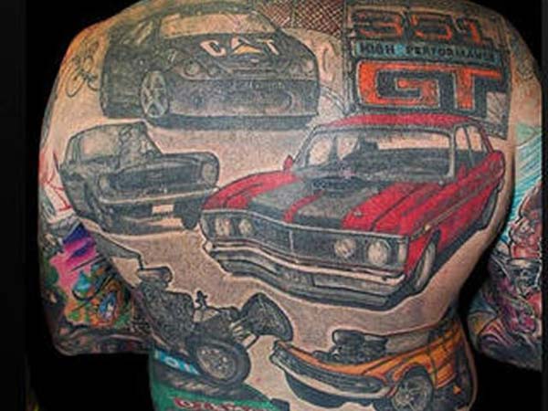 दीवानगी : मिलिए दुनिया के सबसे बड़े कार टैटू गुदवाने वाले इन असली दीवानों से 