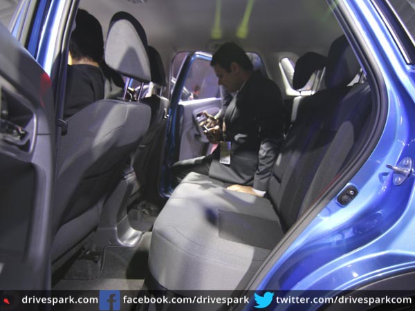 Maruti Suzuki Vitara Brezza : लॉन्चिंग से महज 24 घंटे में बुकिंग की लगी लाइन, जानिए क्‍या है खास 