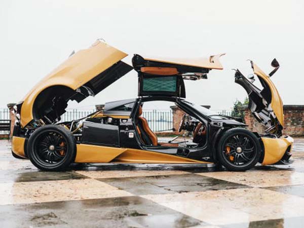 PAGANI HUAYRA BC: इस हाइपरकार को खरीदने में अच्‍छे-अच्‍छे रईसों का छूट जाता है पसीना