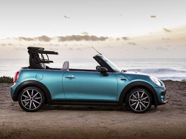 ड्राइवस्‍पार्क के ट्रेंडिंग आर्टिकल यहां पढ़ें - 