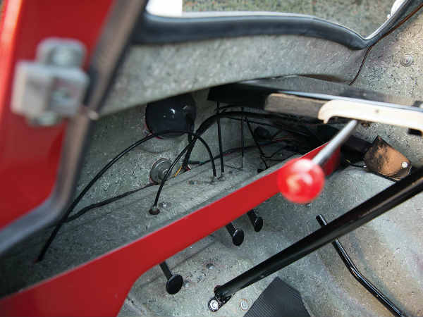 1 करोड़ 16 लाख में बिकी 1964 पील पी50