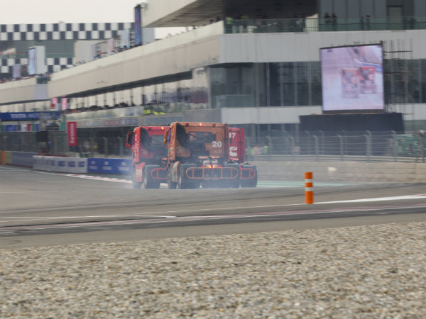 PICS GALLERY : तस्‍वीरों में देखिए टाटा टीवन प्राइमा ट्रक रेसिंग सीजन 3 की झलकियां 