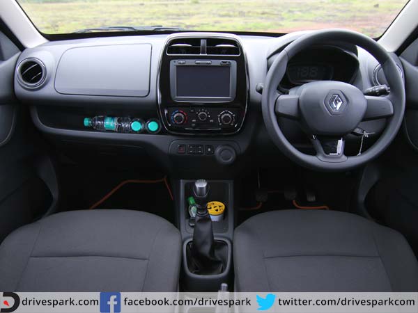 PHOTOS : रेनो क्विड का पॉवरफुल वर्जन कार टेस्टिंग के दौरान कैमरे में हूआ कैद, देखिए तस्‍वीरें 