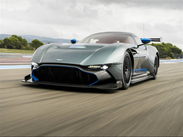 पूरी चेसिस एल्‍युमिनियम की है