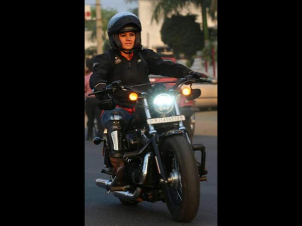 8. फोटोग्राफी का था काफी शौक 