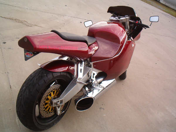 2 स्पीड आॅटोमैटिक ट्रांसमिशन से लैस