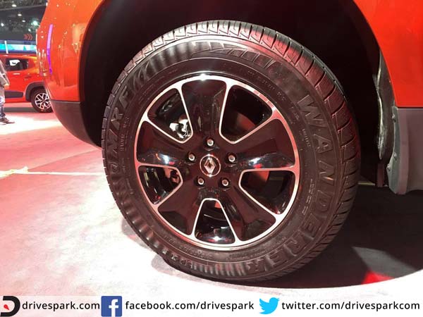 7 - अलॉय फंक्‍शन भी दिया गया है 