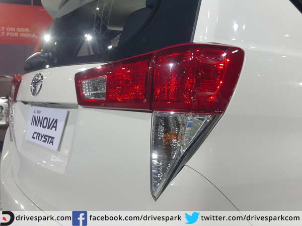 Toyota Innova Crysta : मई में लॉन्च होगी टोयोटा की नई एमपीवी इनोवा क्रिस्टा, तस्वीरों में देखिए इस शानदार कार को 