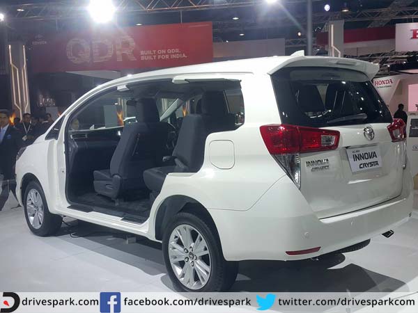 Toyota Innova Crysta : मई में लॉन्च होगी टोयोटा की नई एमपीवी इनोवा क्रिस्टा, तस्वीरों में देखिए इस शानदार कार को 