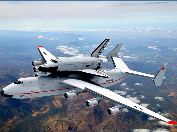 एयरबस ए-380 : ये है दुनिया का सबसे बड़ा यात्री विमान, जानिए क्यों खास है यह 