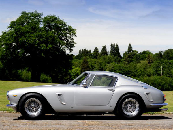 फरारी कारों का नंबर 1 डीलर यह हाईस्कूल ड्रॉपआउट आज है ब्रिटेन के सबसे अमीर इंसानों में शुमार फरारी कारों का नंबर 1 डीलर यह हाईस्कूल ड्रॉपआउट आज है ब्रिटेन के सबसे अमीर इंसानों में शुमार