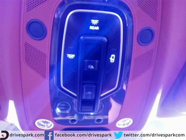 Bentley Bentayga : दुनिया की सबसे तेज और मजबूत एसयूवी भारत में हुई लॉन्च, शुरुआती कीमत 3 करोड़ 85 लाख 