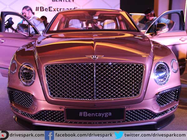 PICS : हाई रेज्‍योल्‍यूशन तस्वीरों में देखिए नई बेंटले बेंटायगा का इंटीरियर व एक्सटीरियर 