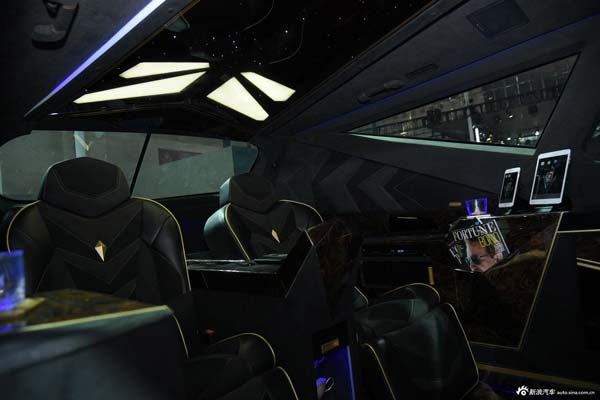 कार्लमैन किंग : बीजिंग ऑटो शो में लॉन्‍च हुई दुनिया की सबसे महंगी एसयूवी, बनेंगी केवल 10 कारें 