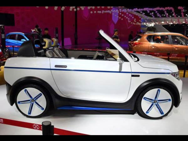 ArcFox 7 : दुनियाभर की सुपरकार्स को टक्कर देने आई यह इलेक्ट्रिक सुपरकार ! स्पीड, डिजायन सब परफेक्ट ArcFox 7 : दुनियाभर की सुपरकार्स को टक्कर देने आई यह इलेक्ट्रिक सुपरकार ! स्पीड, डिजायन सब परफेक्ट