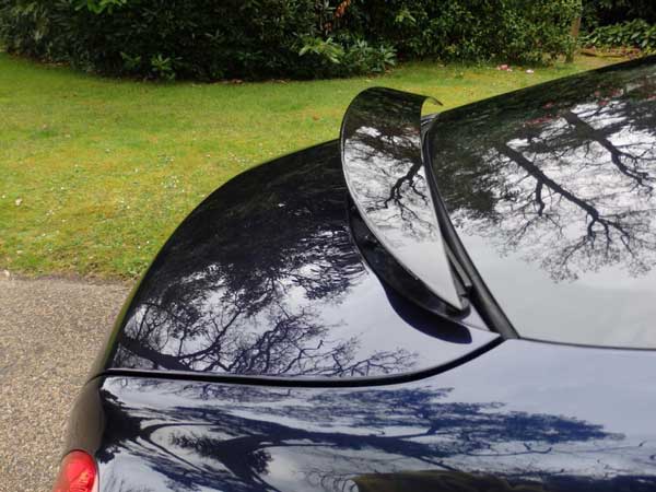 Bentley Continental 6.0 GT SPEED 2d AUTO 603 BHP : यह है टॉप फुटबालर क्रिस्टियानो रोनाल्डो की फेवरेट बेंटले कार