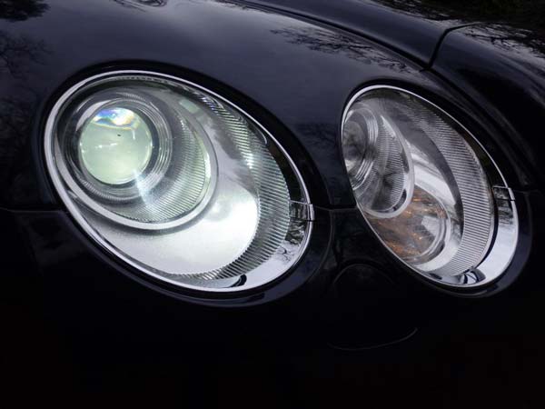 Bentley Continental 6.0 GT SPEED 2d AUTO 603 BHP : यह है टॉप फुटबालर क्रिस्टियानो रोनाल्डो की फेवरेट बेंटले कार