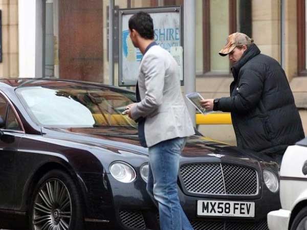  Bentley Continental 6.0 GT SPEED 2d AUTO 603 BHP : यह है टॉप फुटबालर क्रिस्टियानो रोनाल्डो की फेवरेट बेंटले कार