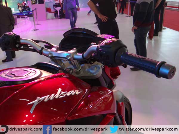 Bajaj Pulsar CS400 : जानिए बजाज की इस सबसे पॉवरफुल बाइक से जुड़ी 5 खास बातें 