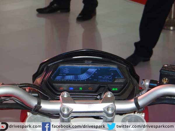 Bajaj Pulsar CS400 : जानिए बजाज की इस सबसे पॉवरफुल बाइक से जुड़ी 5 खास बातें 