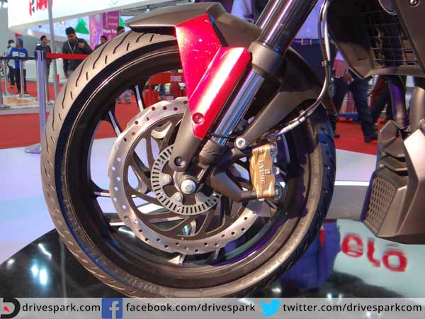 Bajaj Pulsar CS400 : जानिए बजाज की इस सबसे पॉवरफुल बाइक से जुड़ी 5 खास बातें 