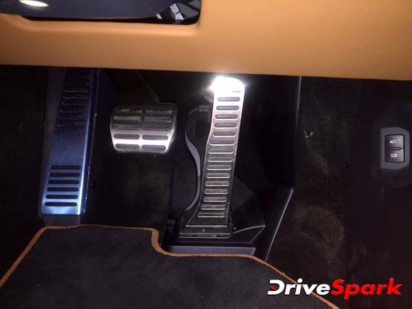 Car Launch : 324 kmph स्‍पीड वाली लैम्बॉर्गिनी हुराकेन स्पाईडर सुपरकार लॉन्च, कीमत 3.89 करोड़ रूपए