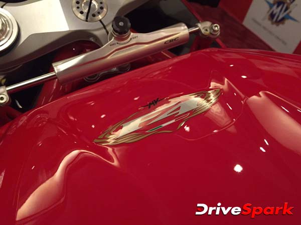 PIC GALLERY : देखिए 998cc के दमदार इंजन वाली एमवी अगस्ता एफ4 की लॉन्चिंग तस्वीरें (21 तस्वीरें)