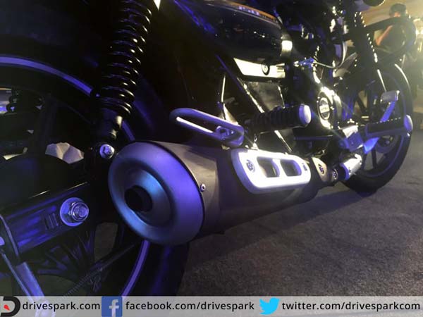 अब डेजर्ट गोल्‍डेन कलर में भी मिल सकेगी 220 सीसी वाली बजाज एवेंजर क्रूज़ यह बाइक 