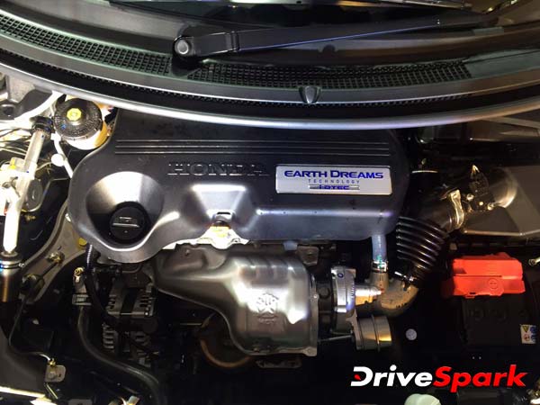 HONDA BR-V : महज़ हफ्ते भर में ही बुक हो गईं 4 हजार से ज्‍यादा होंडा की यह एसयूवी कार, डिलीवरी जल्‍द 