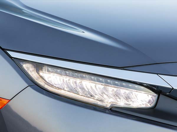 बीआर-वी के बाद अब प्रीमियम सेडान सेगमेंट की होंडा सिविक भी आ सकती है भारत में