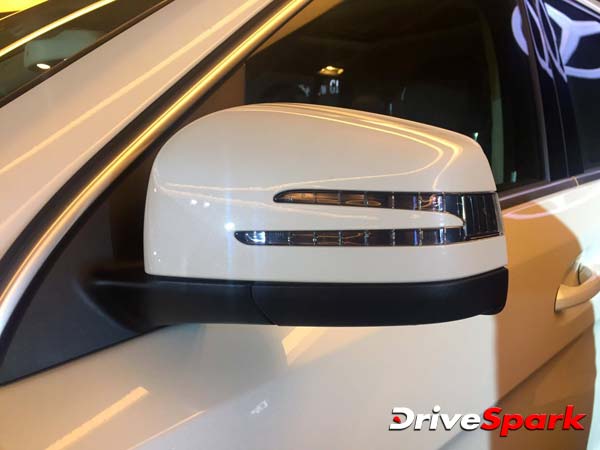 PIC GALLERY : 60 तस्‍वीरों में देखें आज लॉन्‍च हुई मर्सिडीज़ की नई एसयूवी जीएलएस का हर एक एंगल