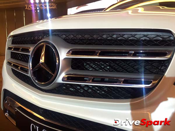 PIC GALLERY : 60 तस्‍वीरों में देखें आज लॉन्‍च हुई मर्सिडीज़ की नई एसयूवी जीएलएस का हर एक एंगल