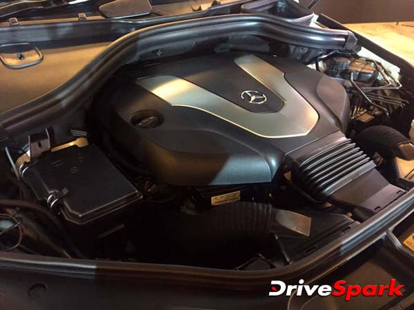 PIC GALLERY : 60 तस्‍वीरों में देखें आज लॉन्‍च हुई मर्सिडीज़ की नई एसयूवी जीएलएस का हर एक एंगल