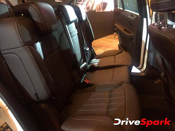 PIC GALLERY : 60 तस्‍वीरों में देखें आज लॉन्‍च हुई मर्सिडीज़ की नई एसयूवी जीएलएस का हर एक एंगल