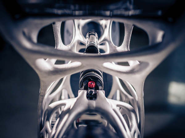 हल्‍का है फ्रेम 