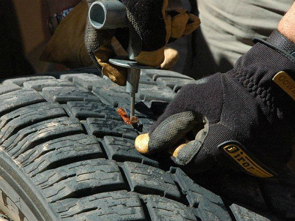 benefits of tubeless tyres in vehicle 