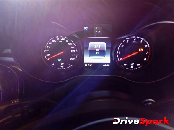 PICS : ये है मर्सिडीज़ की नई SUV GLC, जानिए इसके फीचर्स 