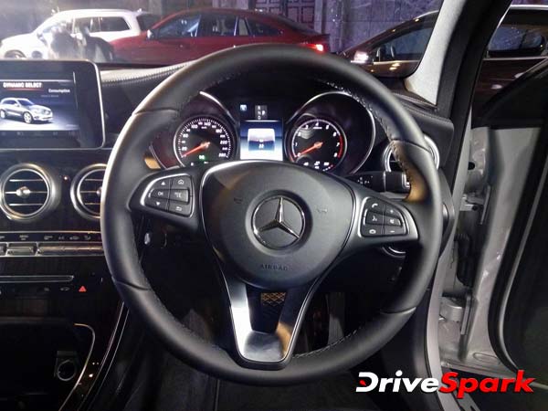 PICS : ये है मर्सिडीज़ की नई SUV GLC, जानिए इसके फीचर्स 