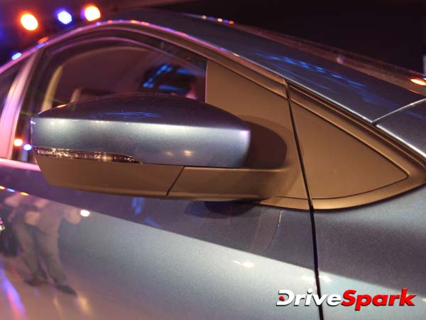 कुछ प्रमुख फीचर्स 