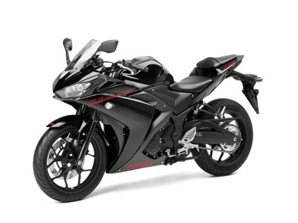 नोटबंदी में भी नहीं घटी इस Bike की बिक्री,जानिए फरवरी तक हुई कितने प्रतिशत की ग्रोथ?