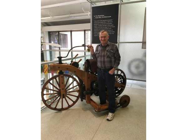 एक PHOTO की मदद से तैयार की गई थी विश्व की पहली Motorcycle, जानिए इसके निर्माण की दिलचस्प कहानी