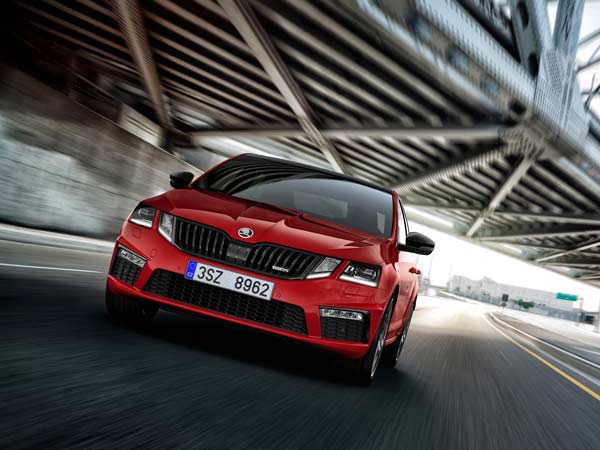 Skoda ने की Octavia vRS की लॉन्चिंग की पूष्टि, सीमित संस्करण में होगी उपलब्ध