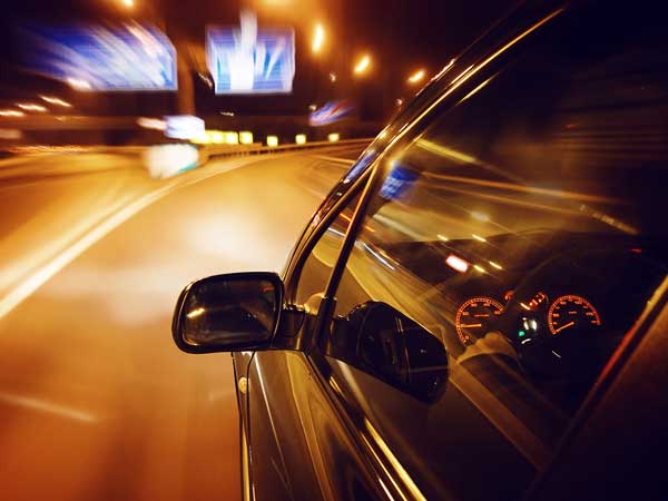 Highway पर ड्राइविंग के कुछ सेफ्टी टिप्स, जो दुर्घटनाओं से आपको दिलाएंगे निजात Highway पर ड्राइविंग के कुछ सेफ्टी टिप्स, जो दुर्घटनाओं से आपको दिलाएंगे निजात