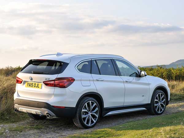 भारत में लॉन्च हुई BMW X1 का पेट्रोल मॉडल, कीमत 35.75 लाख रुपए भारत में लॉन्च हुई BMW X1 का पेट्रोल मॉडल, कीमत 35.75 लाख रुपए